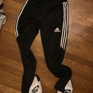 LIKE NEW Adidas black track pant joggers size M